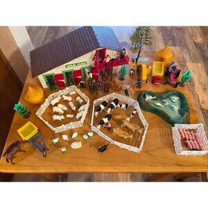 Vintage 1970’s Blue Box Home Farm Set Hong Kong Barn Livestock Equipment People